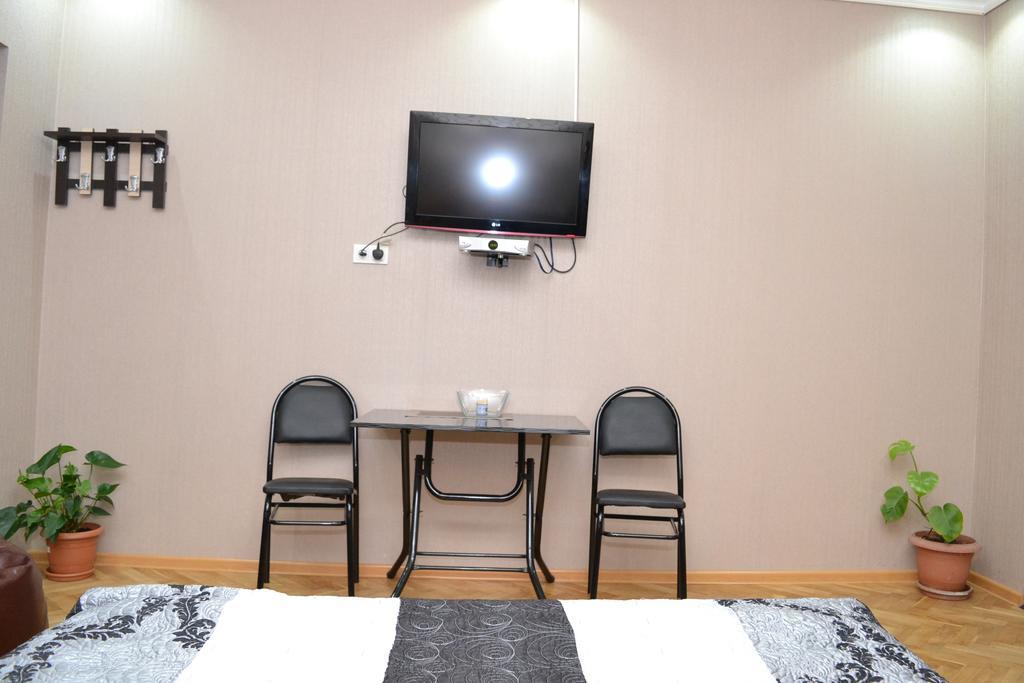 Guest House Beautiful Tbilisi On Khidistavi Street Екстер'єр фото