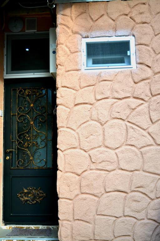 Guest House Beautiful Tbilisi On Khidistavi Street Екстер'єр фото